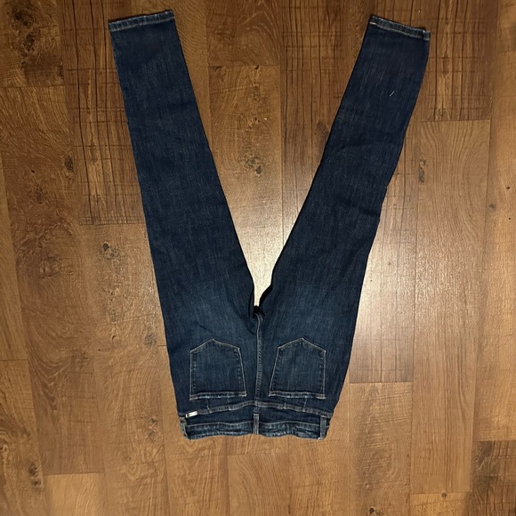 7/27 KanCan jeans - Picture 2 of 3
